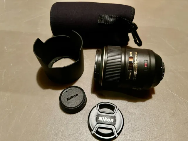 Nikon AF-S Micro Nikkor 105mm F2.8G ED USA Lens FREE Shipping Near MINT