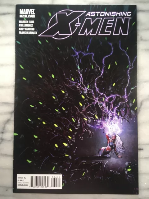 Astonishing X-Men #34 (2010-Marvel) **High+ grade**
