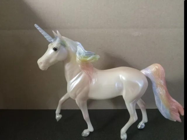 SKYLER Breyer Reeves Classic Magical Unicorn Rainbow Glitter Morgan Stallion