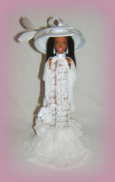Disney Princess Barbie Collector Doll: BELLE Holiday Princess Edition