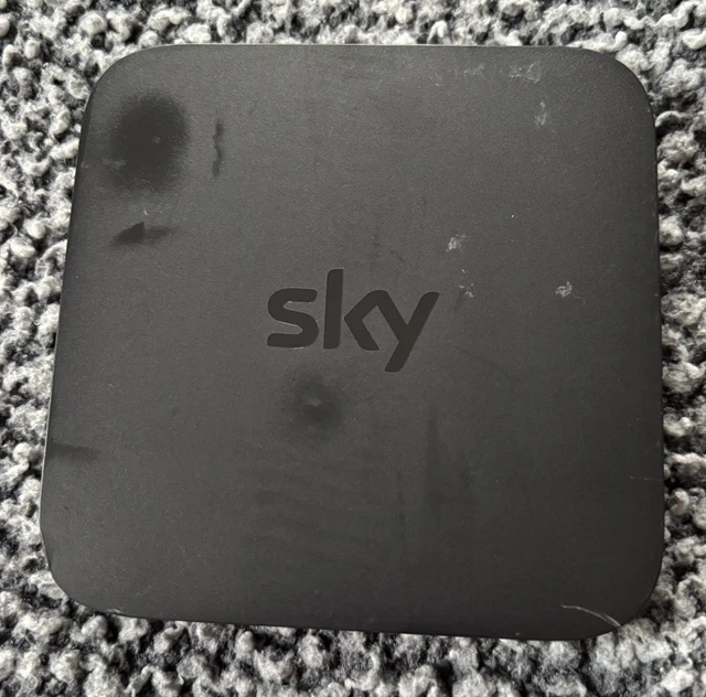 Sky Stream Puck IP061 Per Streaming TV, Modello ANTH, Usato Ma In Condizioni Eccellenti, Usb HDMI