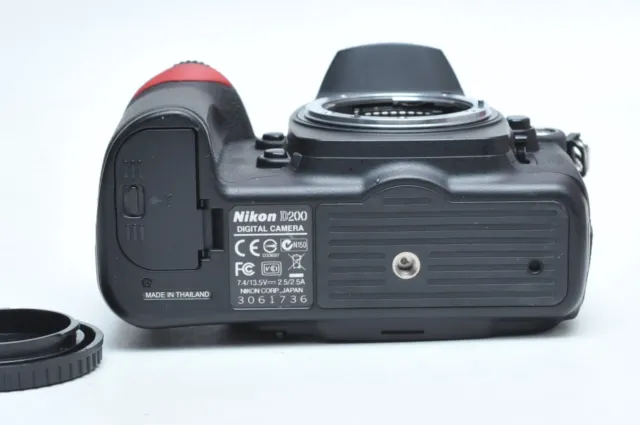 Nikon D200 10.2MP DX Digital SLR Camera SN3061736 3