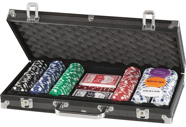 Coffret Poker Collector Poker Week 2 Alpes - 300 Jetons, 2 Jeux De Cartes Et 5 Dés (parfait état)