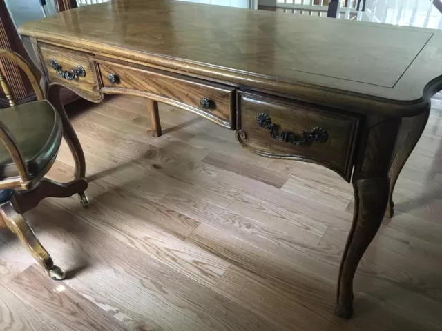 Thomasville French Provencial Desk