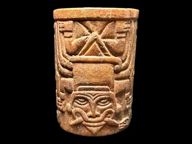 Pre-columbian Chavin stone container