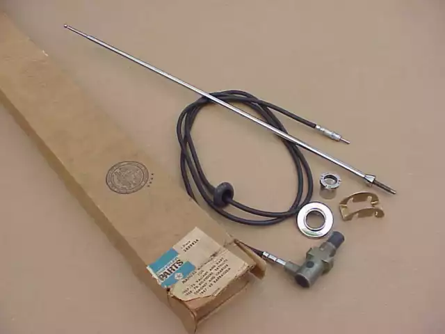 1968 69 70 71 72 Plymouth Valiant Duster Dodge Dart Demon NOS MoPar ANTENNA 2