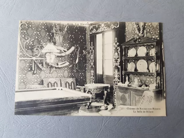 CPA / Carte postale ancienne Le chateau de ROCHES SUR ROGNON Salle Billard (52)