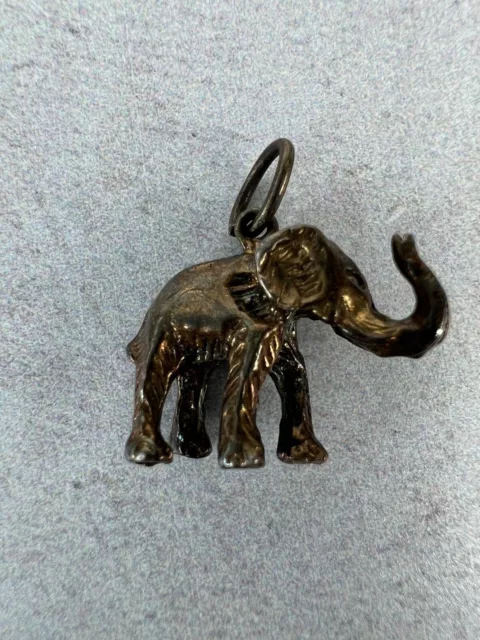 Vintage Women's Fashion Jewelry Gold-Tone Trunk Up Elephant Animal Charm Pendant