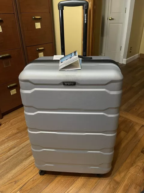 Samsonite Omni PC Hardside Expandable Luggage with Spinner Wheels, Checked 28"