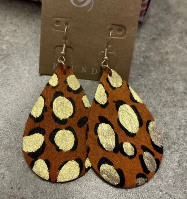 Plunder shop kinley earrings