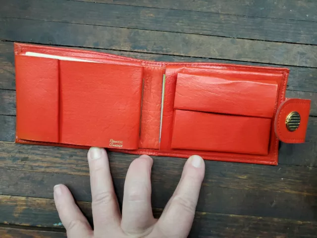 VNTG Princess Gardner red leather wallet bifold ladies Orig. insert Add papers 3