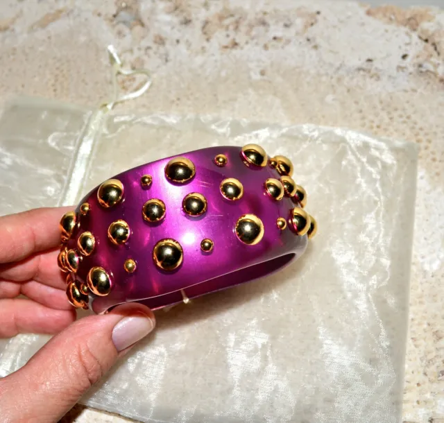 NIB $308 JOANNA LAURA CONSTANTINE  Pink Lucite Gold Studs Bangle Bracelet M/L