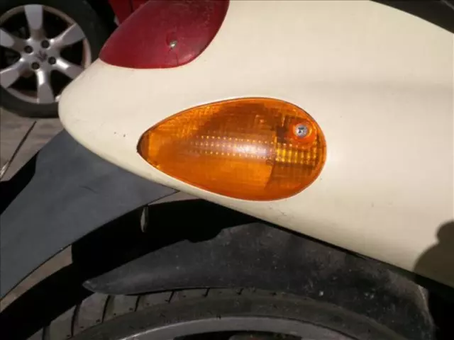 feu clignotant arrière droit pour PIAGGIO (VESPA) LYBERTY 50 1971 74450