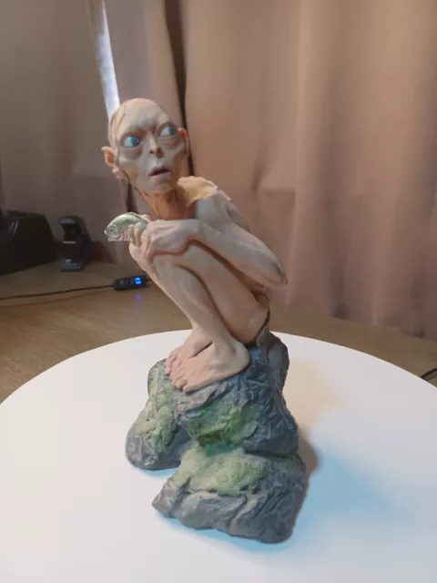 Lord Of The Rings Two Towers Smeagol Gollum Exclusive 7" Statue --