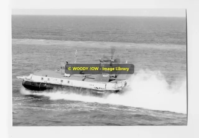 rp5123 - Naval Hovercraft - Wellington BHN7 - print 6x4