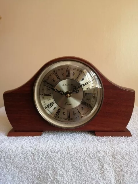 Vintage H Samuel Quartz Solid Wood Mantel Clock. Perfect Working Order.