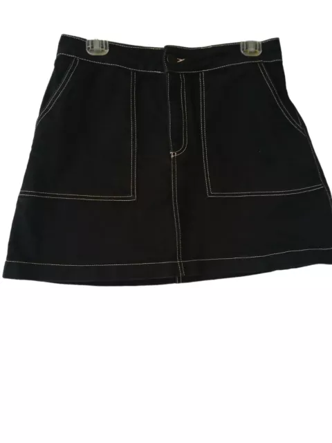 Women’s Zara Denim Mini Skirt Black/ White Stitching Pocket's Size Large