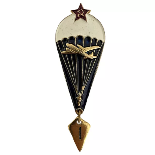 Soviet Pin Badge Military Paratrooper VDV Sky Diver Parachute Jump First Class