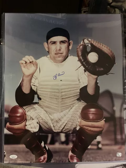 YOGI BERRA AUTOGRAPHED SIGNED 16X20 PHOTO NEW YORK YANKEES JSA Cert