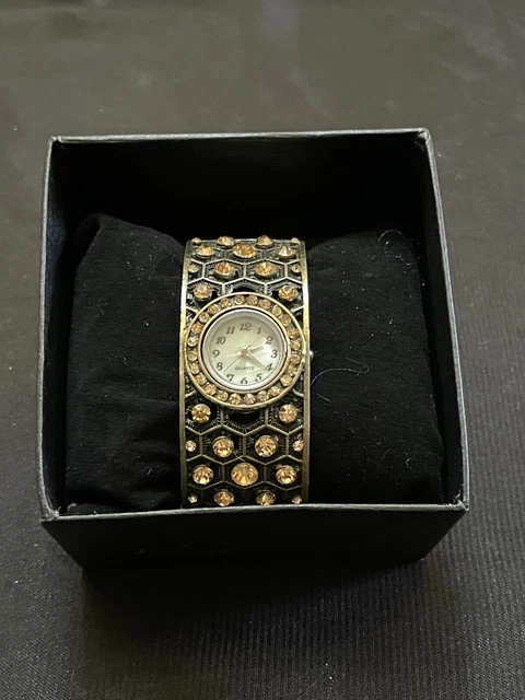 Montre-Bijou Femme MELODY En Acier Doré à Cristaux - Mouvement Quartz, Occasion TB