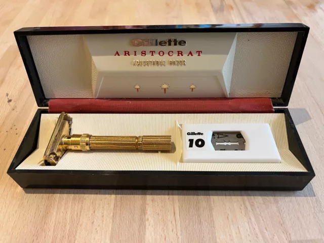 Gillette Aristocrat Razor - Gold Plated - 1961 - 67