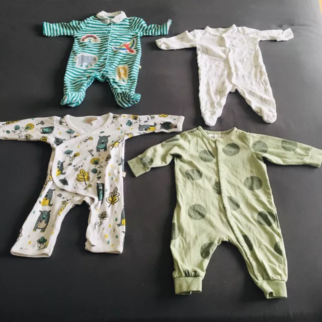 Bundle Of 4x Sleep-suits Baby grows . Size Newborn  See Photos  New Without Tags