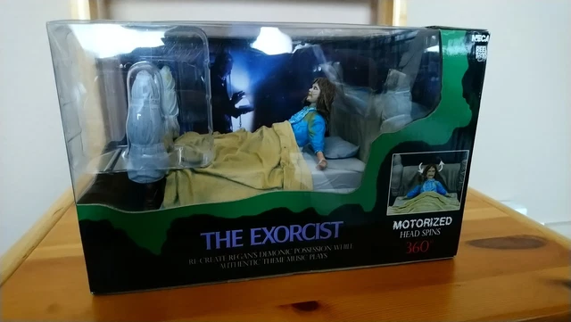 Action Figure Neca Exorcist Boxed Set HORROR Exorcist Regan