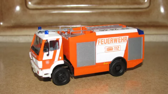 Herpa 187213 - MB Feuerwehr Erfurt EF 24 46