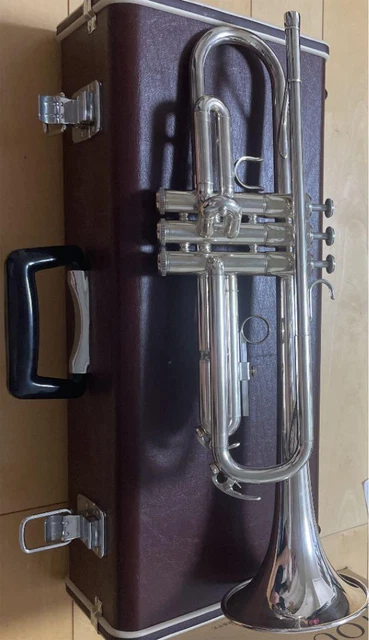 YAMAHA YTR-2320ES Direct from JAPAN