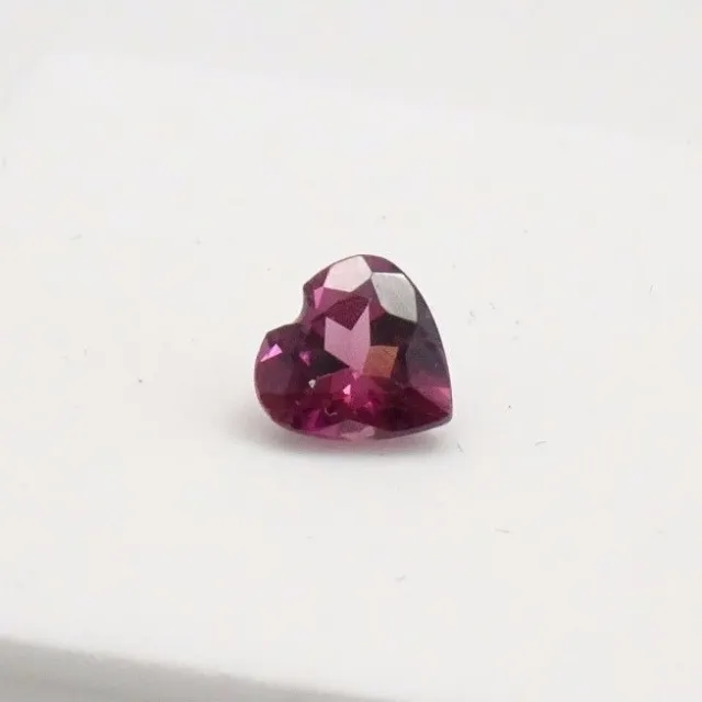 Heart Shape Rhodolite Garnet 0.75ct - 6x6mm - Rhodolite Garnet Loose Gemstone