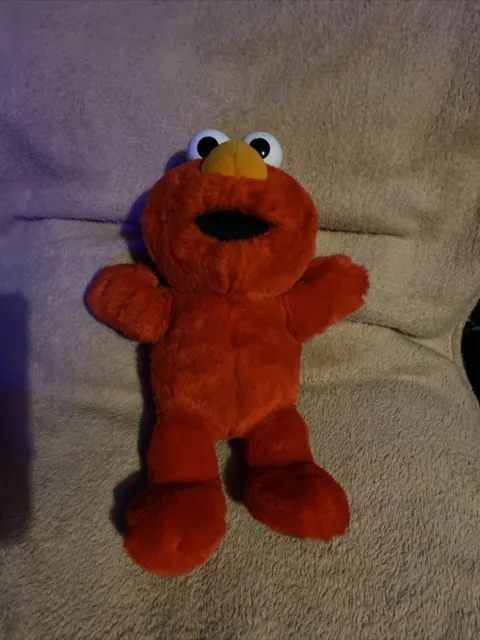 Tickle Me Elmo 13” Plush Soft Toy Wiggles Giggles Sesame Street 2000