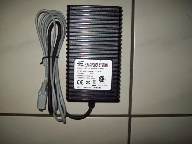 Netzteil Ladegerät Elpac Power Systems FW7224 Power Supply 24DC 3A