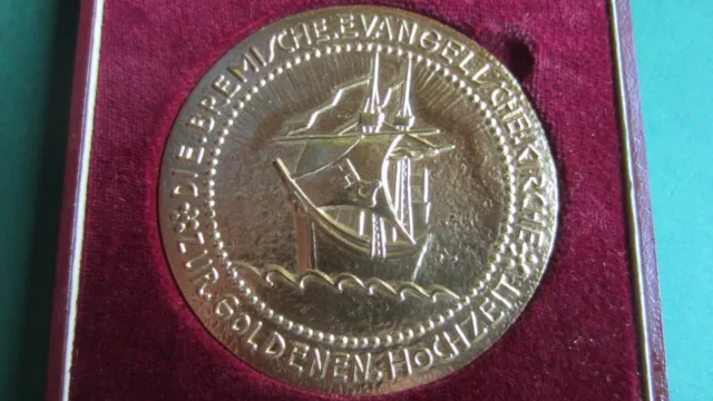 Medaille Bronze vergoldet zur goldenen Hochzeit ev. Kirche Bremen in unc 2