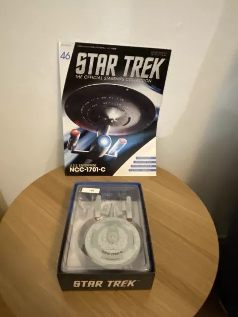 Eaglemoss Star Trek Uss Enterprise Ncc-1701-C  With Magazinenever Displayed