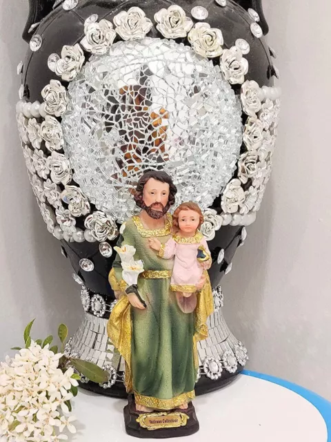 Polyresin Statue Christian Decor Saint Joseph Holding Jesus Statue Showpiece