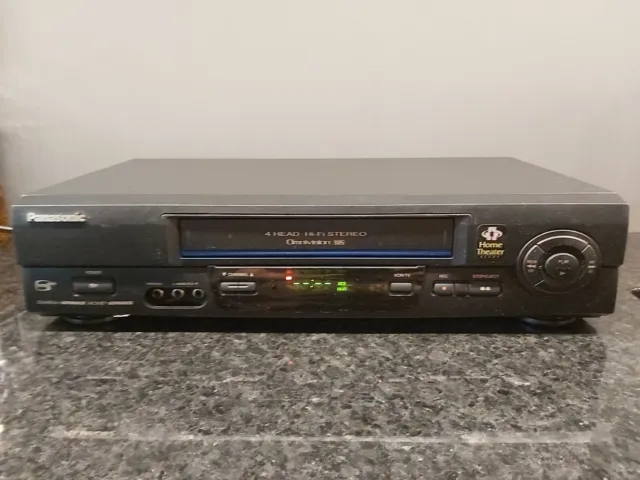 Panasonic PV-V4621-K VCR with remote *parts or repair* please read description