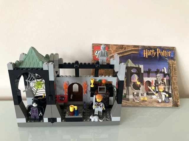 Lego harry 2025 potter snape's classroom