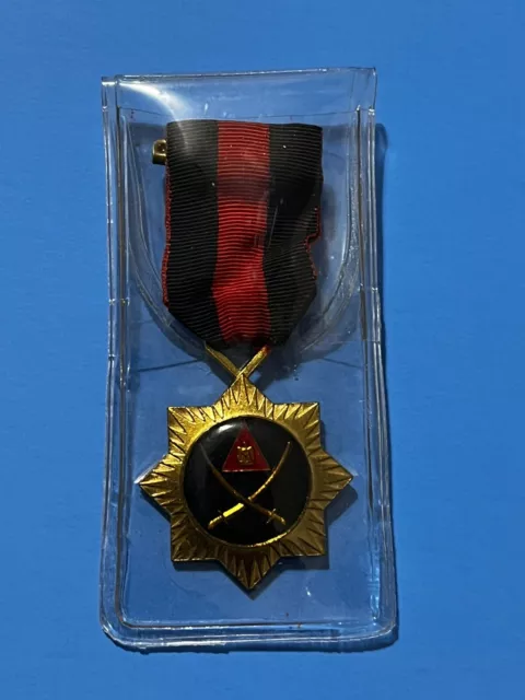 IRAQ- VINTAGE IRAQI THE MEDAL FOR BRAVERY 1980’s