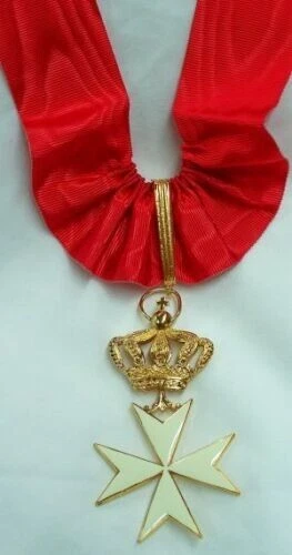 Collier Mi-long Satellite - Pendentif Ruban Rose En Cristal Sur Ruban - Longueur <30 Cm - Occasion