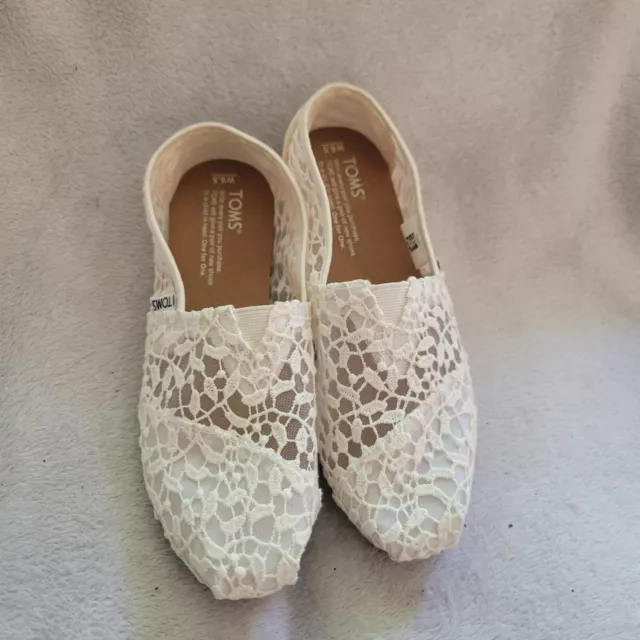 TOMS Womens Shoes Size 6.5 White Alpargata Lace Leaves Espadrille Slip On Flats