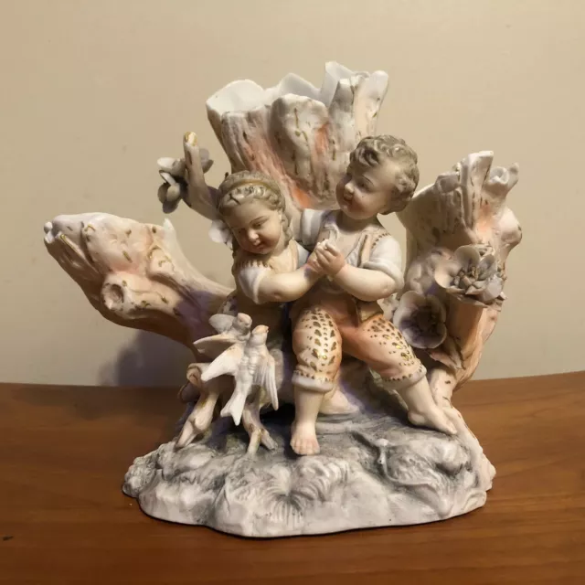 Volkstedt Couple in Love Porcelain Figurine Vase Triebner, Ens & Eckert c.1800s