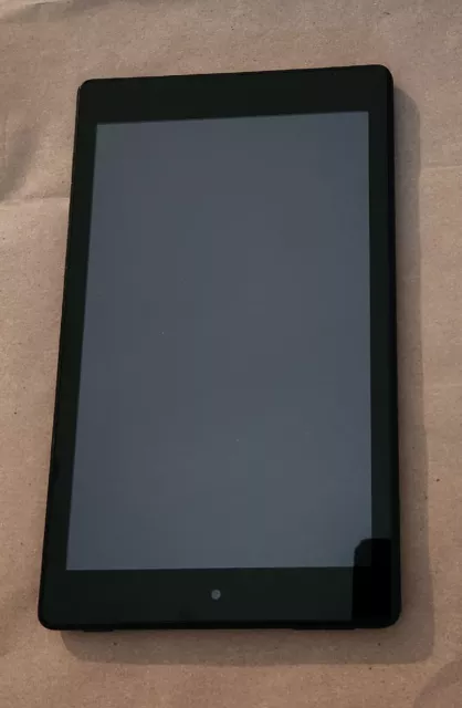 Amazon Kindle Fire HD 8  (Wi-Fi) 8" Works with freezing issues