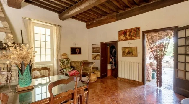Maison sur domaine de de 390 m2 - GARD - La Roque sur Cèze (Village classé) 3