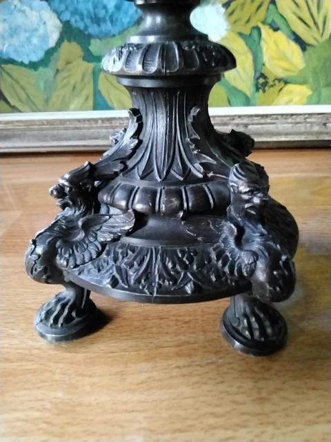 Vase Balustre en Régule décor personnages Antique période Napoléon III 11