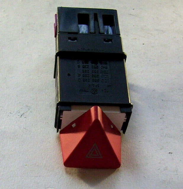 SWAG Warnblinkschalter - Mit Heck-Wisch-Wasch-Funktion, Schwarz