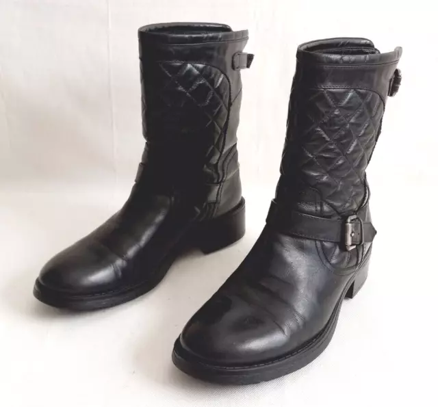 Aquatalia Women's Size 7.5 Black Leather Quilted  Boots Italy