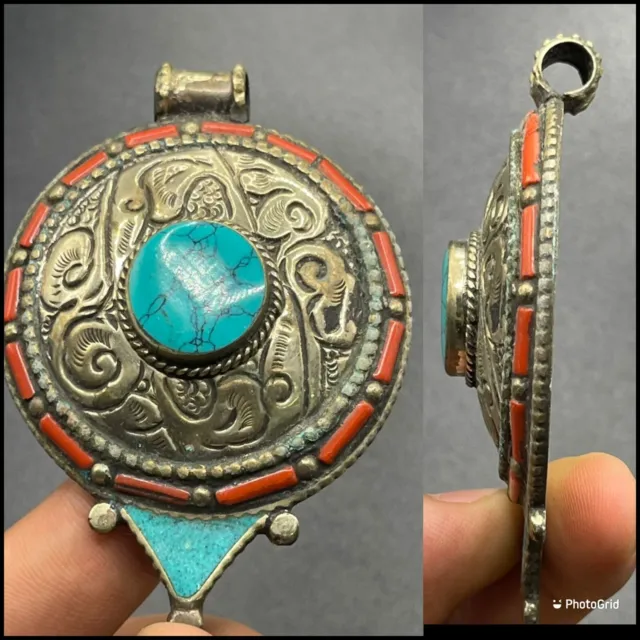 Beautiful Nepalese Vintage stones and brass stunning big pendant