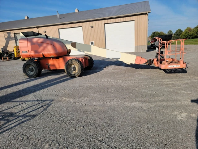 2004 JLG 600S 60' 4WD Diesel Telescopic Boom Lift manlift genie boom
