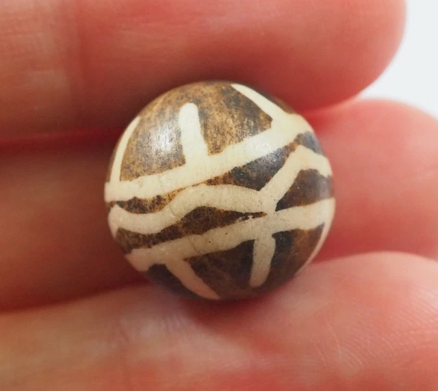 Rare Ancient Dzi Pumtek Opalised RARE Pattern River Pattern  Bead/Tircul  Bead