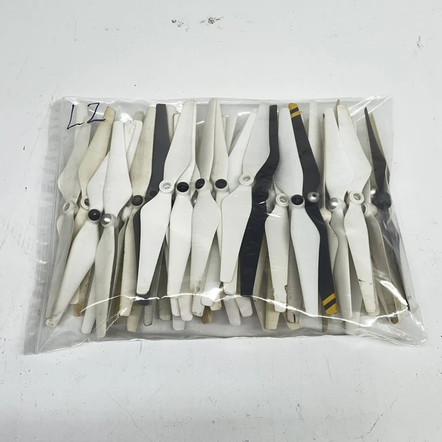 (CHARITY/UCRANIA/TAL CUAL/LOTE A GRANEL #2) DJI Phantom 3 — Hélice autoajustable